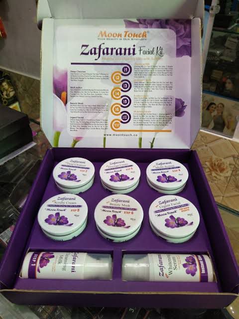 ZAFRANI KIT – 8 Pieces Complete Facial Set